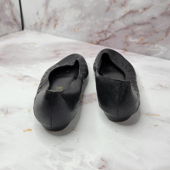 CABIN Creek Women’s Black Leather Flats size 6 - Picture 15 of 16